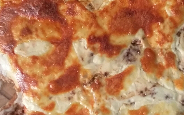 Lasanha de pão e molho branco