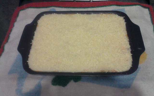 Bolo de batata com recheio de frango