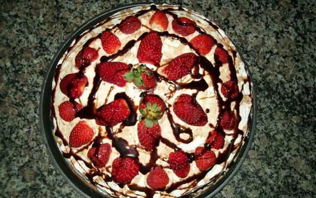 Bolo de morango da Eleide