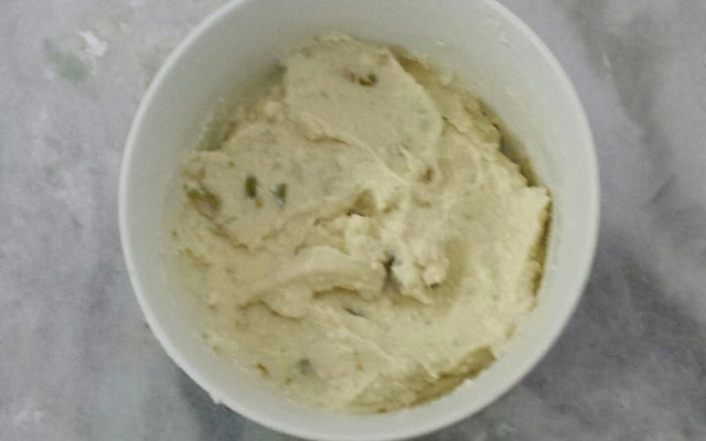 Patê de ricota com azeitonas