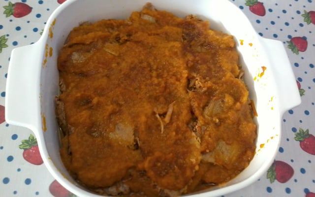 Lagarto com molho de cenoura