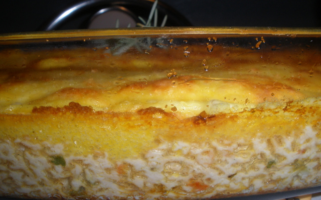 Escondidinho de frango com mandioquinha salsa