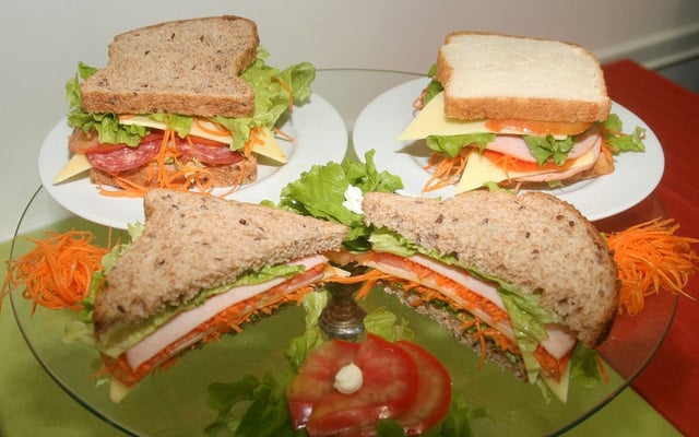 Sanduíche de praia da mamãe