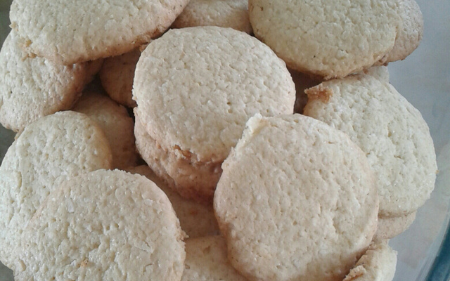 Biscoitinhos de coco - super fácil