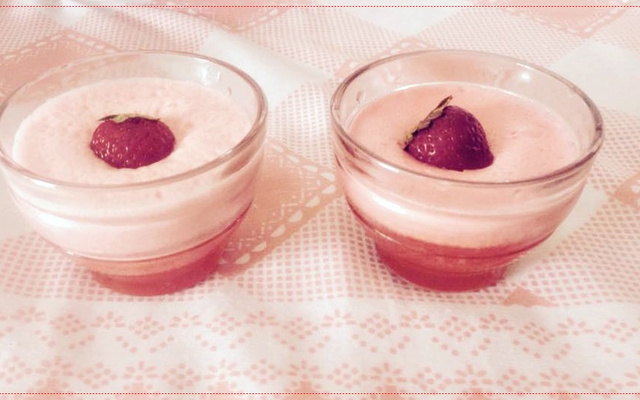 Gelatina com leite condensado