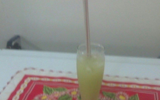 Suco de limão com hortelã super refrescante