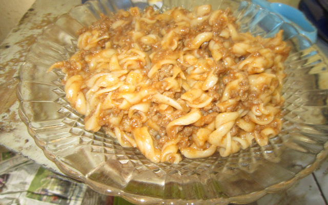 Macarrão com carne moída