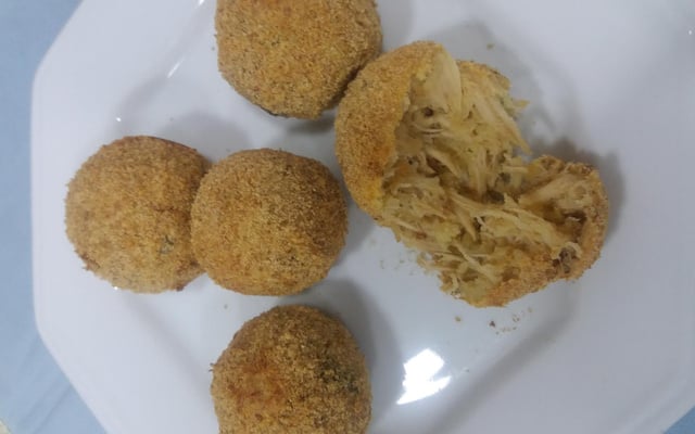 Bolinho fit de frango e batata doce