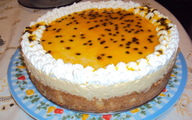 Bolo mousse de maracujá vapt vupt