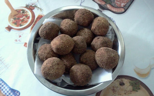 Bolinho de carne moída