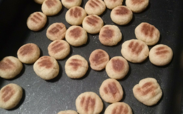 Biscoitos amanteigados rápidos e fáceis