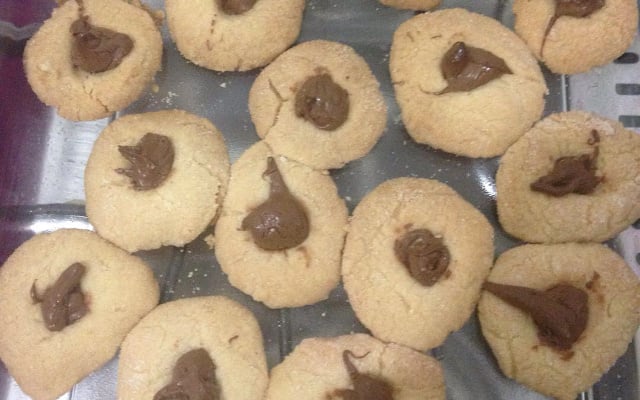 Biscoitinho amanteigado com goiabada