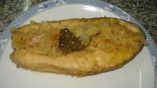 Salmão escabeche