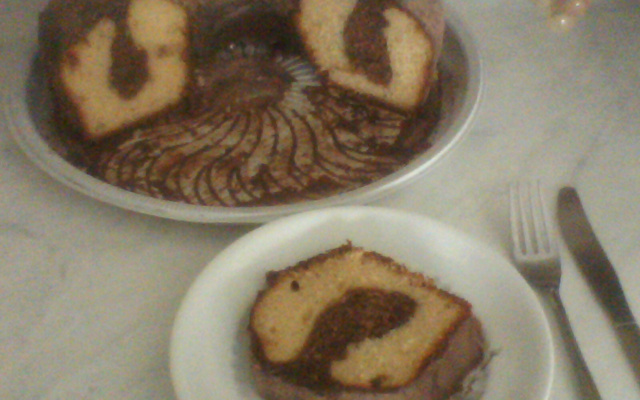 Bolo poetisa século XXI (cobertura de chocolate)