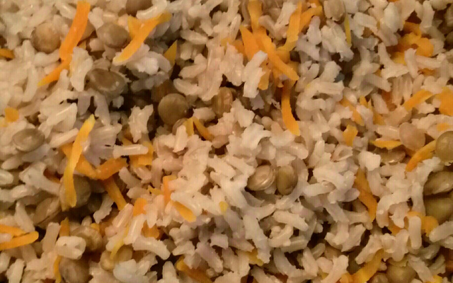 Arroz integral com lentilhas