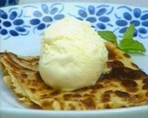 Crepe com recheio doce