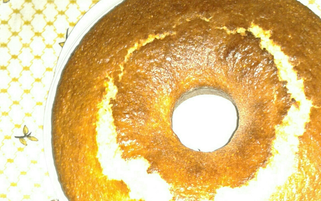 Bolo de milharina com queijo