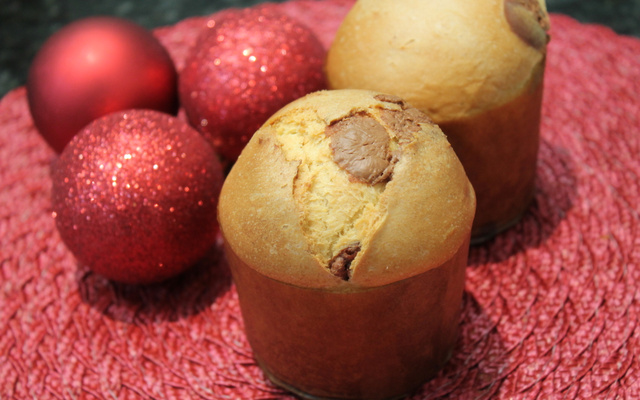 Panetone de Frutas Cristalizadas ou Panetone de Chocolate