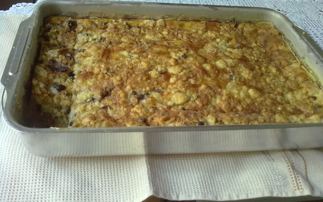 Cuca de banana com maçã