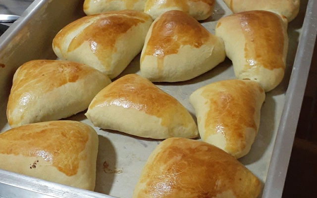 massa para salgados(esfirra, pãozinho, bauruzinnho...)