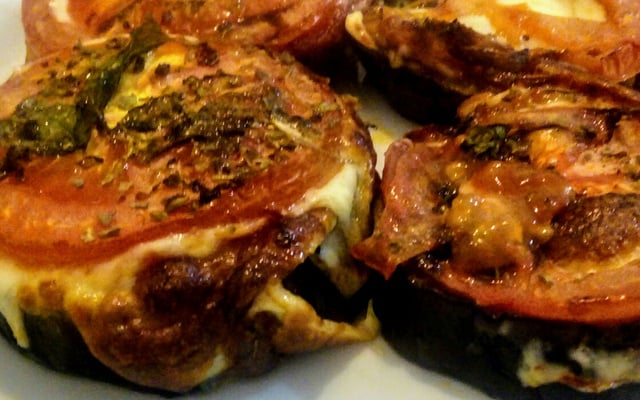 Mini pizza de berinjela