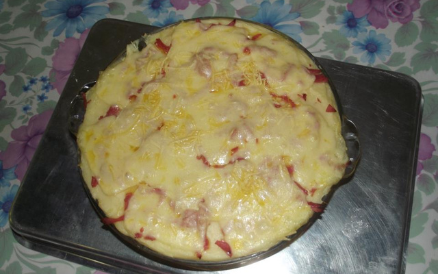 Escondidinho de frango com purê de batata