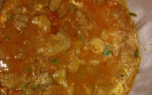 Miúdos de frango refogado