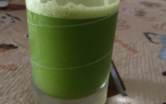 Suco de limão com hortelã super refrescante