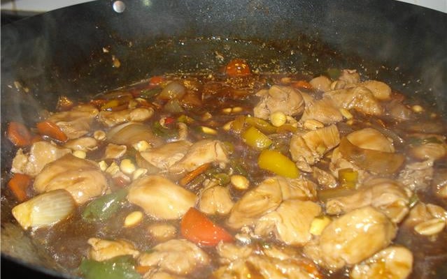 Frango xadrez by Neneli