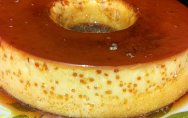 Pudim de leite cremoso (sem furinho na massa)