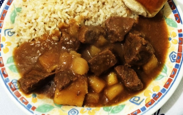 Carne de panela com mandioca