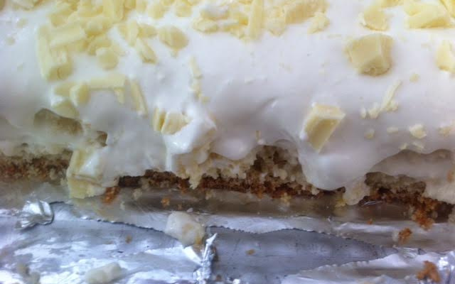 Bolo trufado de leite em pó