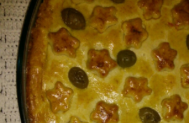 Torta de frango e requeijão com massa podre