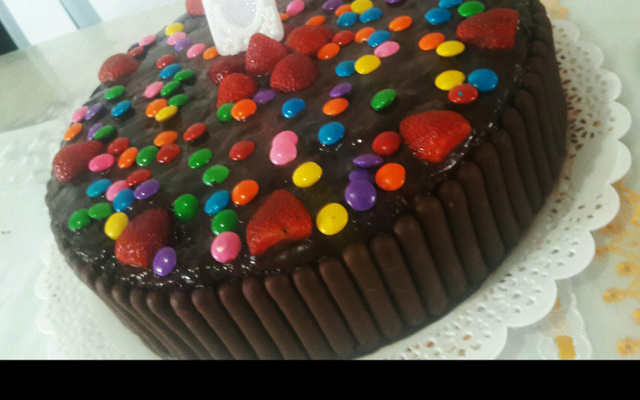 Bolo de morango com nutella