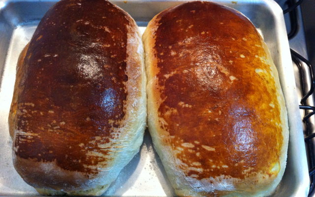 Pão caseiro simples
