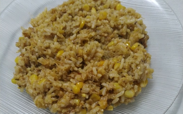 Risoto de frango com molho branco