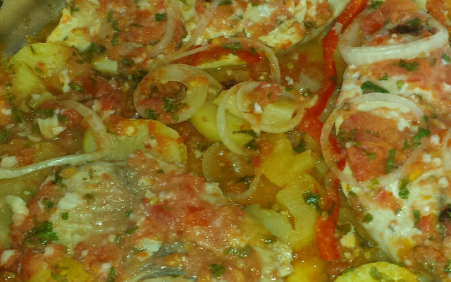 Filé de tilápia ao leite de coco