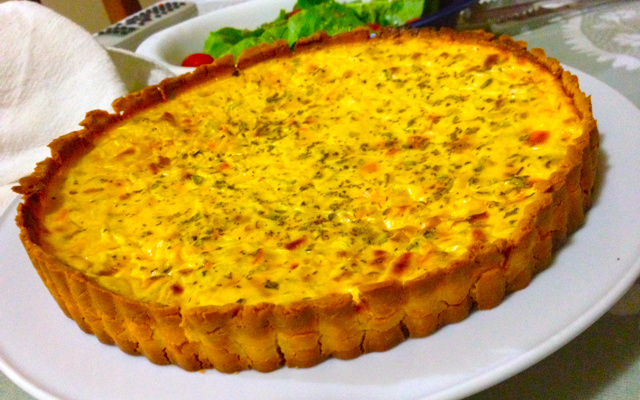 Quiche de alho poró com bacon