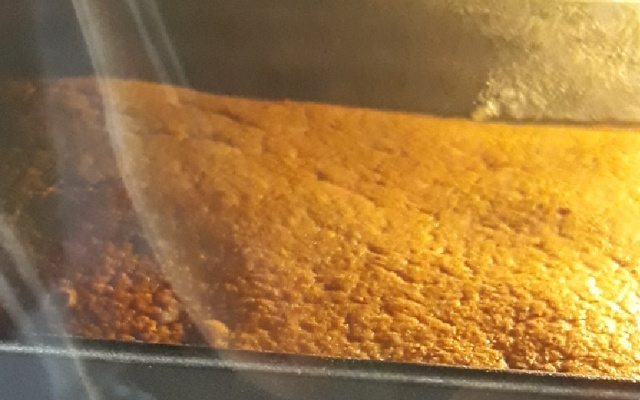 Bolo de chocolate simples