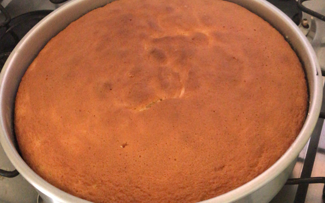 Bolo cremoso de milho