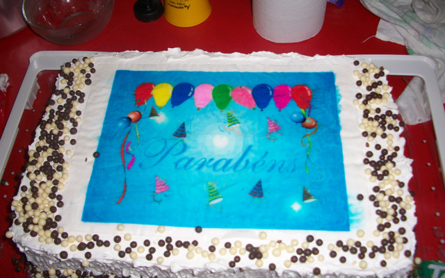 Bolo Bicho de Pé de Morango