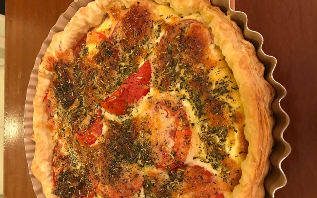 Torta de atum e tomate à Provençale