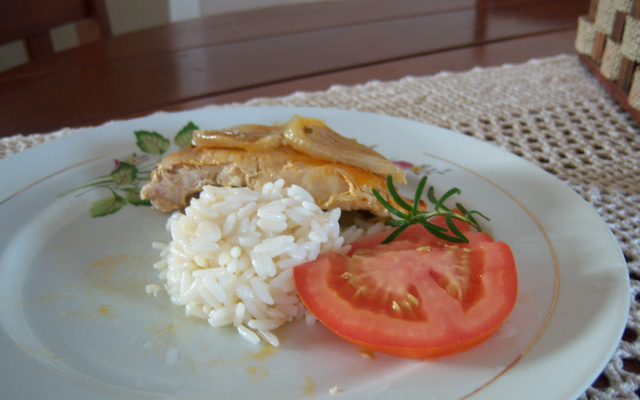 Peito de frango aromático