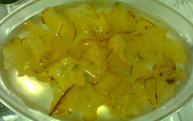 Compota de carambola de micro-ondas