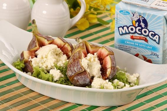 Figos recheados com creme