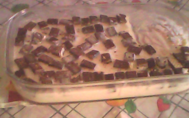 Creme de limão com biscoito wafer com cobertura de chocolate