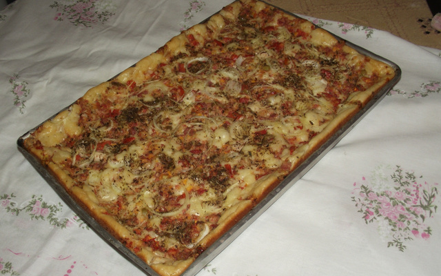 Torta com tudo dentro