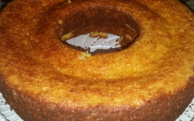 Bolo cremoso de milho em lata