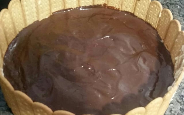 Torta alemã (fácil, simples e deliciosa)