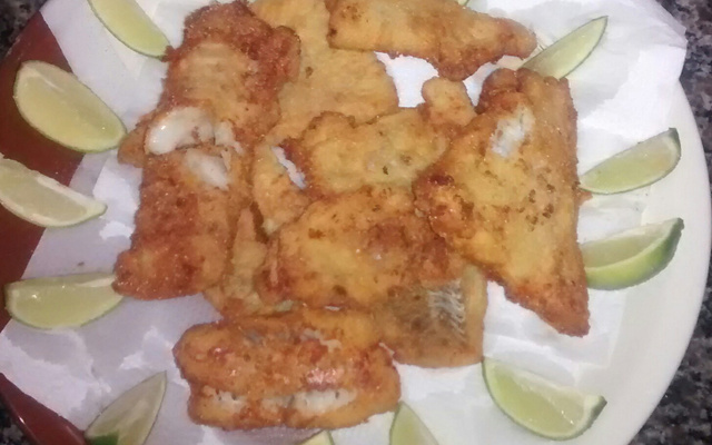 Merluza empanada frita